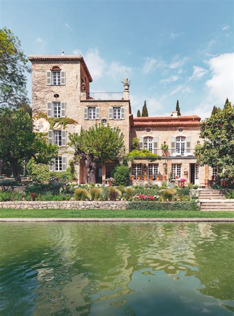 campement chez dior|Inside Christian Dior’s Château De La Colle Noire, An  .